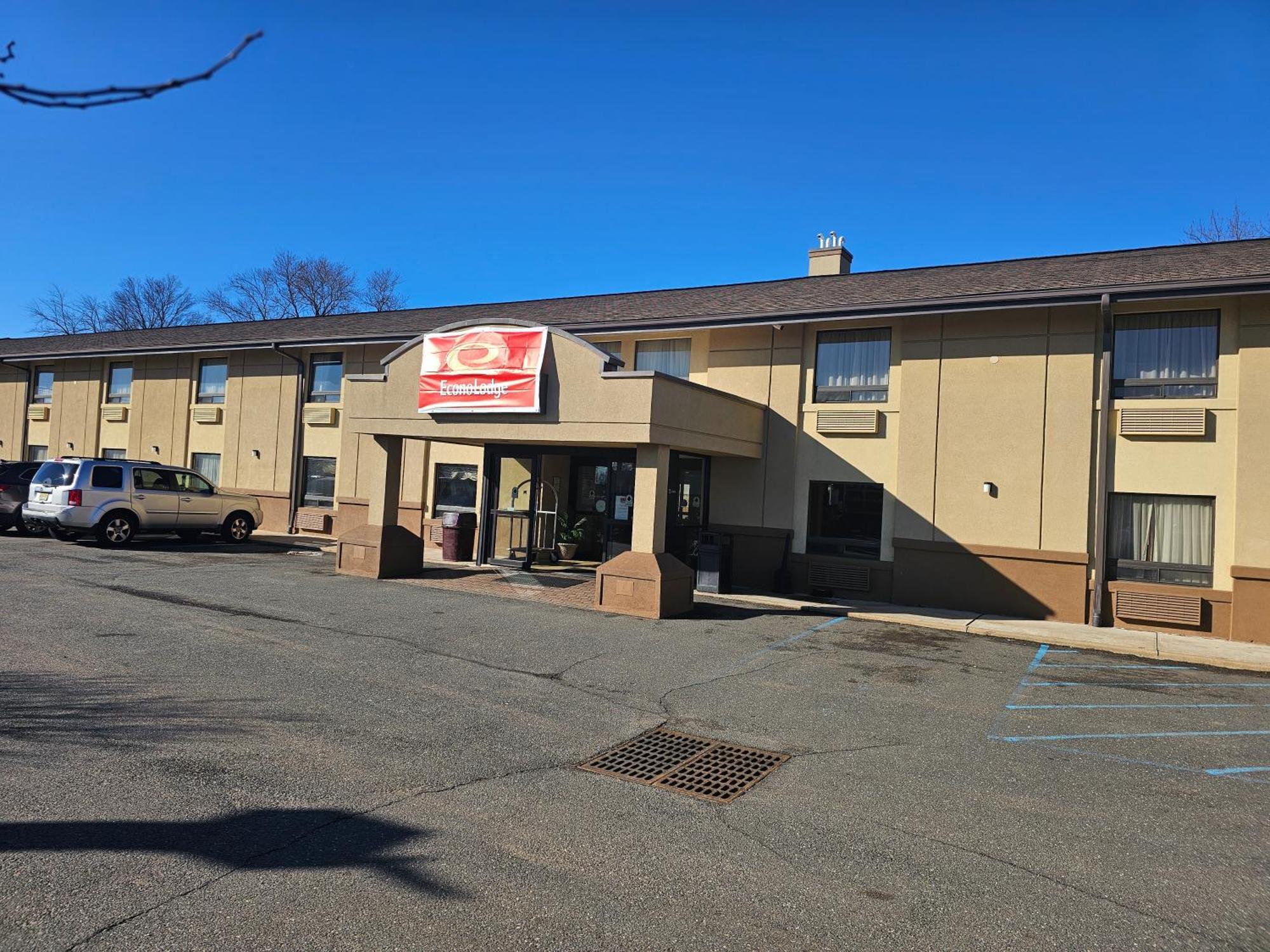 Econo Lodge Woodbridge Iselin Exteriér fotografie